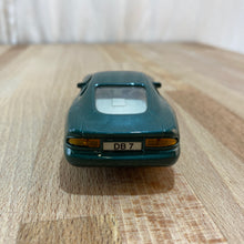 Charger l&#39;image dans la galerie, Voiture Aston Martin DB7
