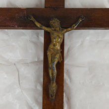 Charger l&#39;image dans la galerie, Croix avec Jésus
