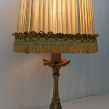 Charger l&#39;image dans la galerie, Lampe de chevet vintage
