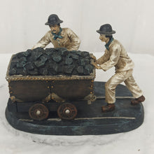 Charger l&#39;image dans la galerie, Travailleurs du charbon Centre Historique Minier
